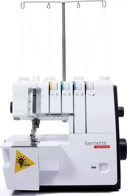 Produktbild von Bernette Funlock b42 Coverstich-Maschine 4-Faden 3-Nadel 2,8 & 5,6 mm Stichbreite 87mm Arbeitsbereich