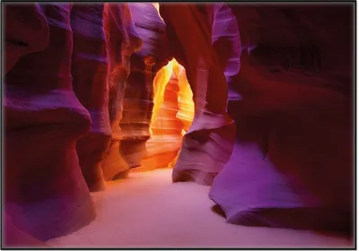 Produktbild von Wallario Wandbild Felsschlucht in Arizona USA - orange und violett, Größe: 70,30 x 100,30 cm, Poster mit schwarzem Aluminiumrahmen