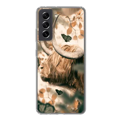 Produktbild von MuchoWow® Handyhülle Schutzhülle Hülle für Samsung Galaxy S21 FE Schottische Highlander - Schmetterlinge - Blätter Silikon Softcase Handy Hülle - Mobiltelefonhülle