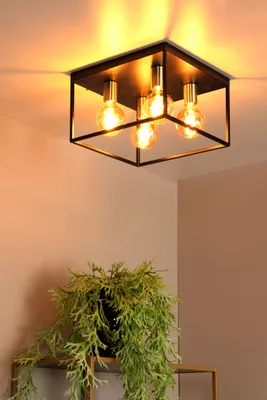 Imagen del producto de Lámpara de techo vintage, diseño cuadrado, color y dorado, modelo RUBEN, 4 bombillas E27, 40W, marca Lucide