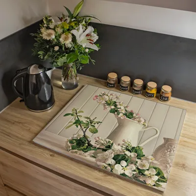 Produktbild von banjado Glas Herdabdeckplatten 60x52cm Glaskeramikfeldabdeckung Stillleben Kirschblüten Spritzschutz Schneidebrett [HAP1 10539]