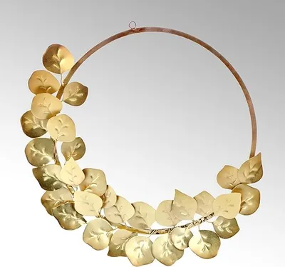 Productafbeelding van Lambert Aureola: Gekransde eikenbladeren, mat goud, groot, diameter 39 cm, artikelnummer 40973