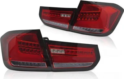 Image de Feux arrière entièrement à LED adaptés à la BMW F30 Berline, année de fabrication 2011-2015, rouge/chrome, clignotants dynamiques