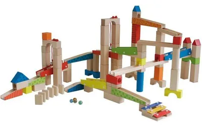 Produktbild von Holz-Kugelbahn von ROBA mit 80 Bausteinen und 20 Glassperlen