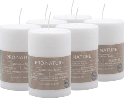 Productafbeelding van Müller Kerzen PRO NATURE Stumpenkaarsen, gegoten - Wit, stearinekaarsen - 6 stuks. Natuurlijke was, vrij van palmolie en ongeparfumeerd. Kolomkaarsen, 6,8x10 cm