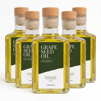 Productafbeelding van TheWootz Snijplankolie – 5 x 250 ml – 100% Druivenpitolie – Onderhoudsolie voor Houten Snijplanken, Hakblokken en Borrelplanken