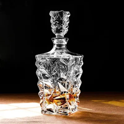 Immagine prodotto di Decanter in vetro da 750 ml con tappo
