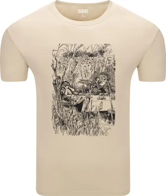 Produktbild von Diarbo Herren T-Shirt mit Aufdruck Alice im Wunderland Tisch im Wald Beige Gr.M