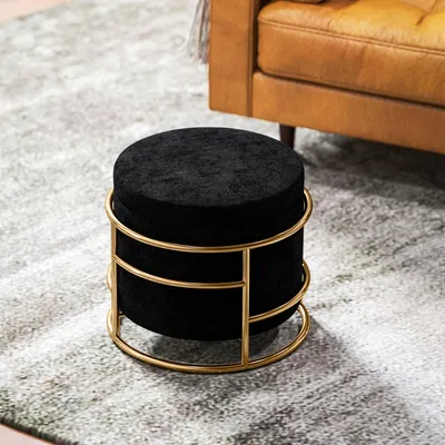 Produktbild von SUGIFT Polsterhocker Samtbezug, Sitzhocker mit Stauraum, Fußhocker Aufbewahrungsbox, Schwarz | Goldener Stahlrahmen | bis 120 kg | 24 L | 42x42x39 cm
