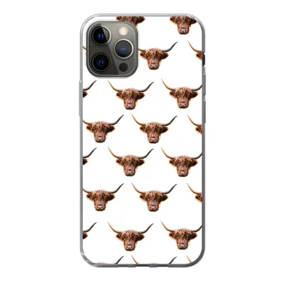 Produktbild von MuchoWow® Handyhülle Schutzhülle Hülle für iPhone 12 Pro Schottischer Highlander - Kuh - Muster Silikon Softcase Handy Hülle - Abdeckung