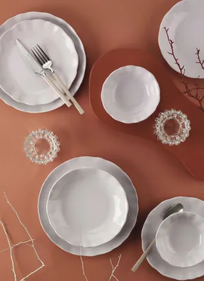 Obrázok produktu pre Hermia Concept, luxusná jedálenská súprava (24 dielov), 100 % porcelán, svetlofialová | 6 servírovacích tanierov (25 x 25 x 2 cm), 6 tanierov (20 x 20 x 2 cm), 6 misiek (15 x 15 x 5 cm), 6 dezertných tanierov (19 x 19 x 2 cm) | Vhodné do umývačky riadu a mikrovlnnej rúry.