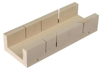 Immagine prodotto di Sega a dorso Pilana 31 6053, 250x97/65 mm, con cassetta per tagli obliqui in legno