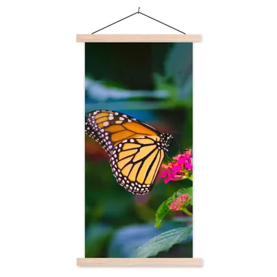 Produktbild von MuchoWow® Textilposter Schmetterlinge - Blume - Natur 60x120 cm mit holzfarbenen Rahmen - Holz
