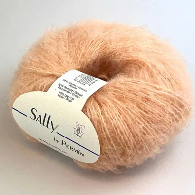 Produktbild von Sally von Permin – Flauschiges Garn aus Superfeiner Alpaka-, Baumwolle und Wolle (175m/50g) (Farbe: 03, Flamingo)