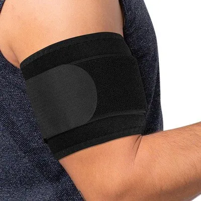 Produktbild von Kompressionbandage für Sehnenentzündung am Trizeps – Kompressionsärmel für Muskelverspannungen – Oberarmstütze – Schwarz – Größe S/M