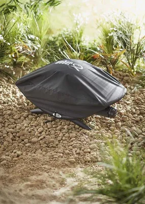 Immagine prodotto di Copertura protettiva per barbecue serie Q 200/2000, impermeabile e resistente ai raggi UV, protegge dalle intemperie e dal vento, con chiusura in velcro, copertura per barbecue, telo per barbecue - nero