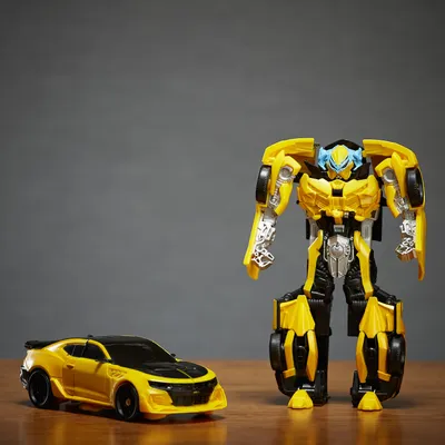Produktbild von Transformers Movie 5 Knight Armor Turbo Changer Bumblebee C1319ES0