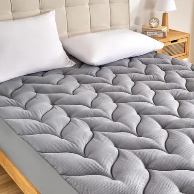 Zdjęcie produktu dla Wkładka do materaca, 180x200 cm, szara, oddychająca, o grubości 30 cm