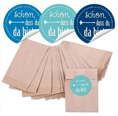 Produktbild von 24 kleine braune MINI Papier-Tüten Geschenkbeutel (6,3 x 9,3 cm) und 24 runde Aufkleber 4 cm SCHÖN DASS DU DA BIST in 3 Rosa Pink Rose FarbenRosa / 6,3 x 9,3 cm