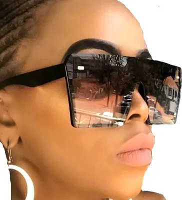 Produktbild von Frauen Sonnenbrille - Große Sonnenbrille - Stilvolles Sommer-Accessoire - UV 400 Schutz -  - Langlebiges Design - Kunststoffgestell