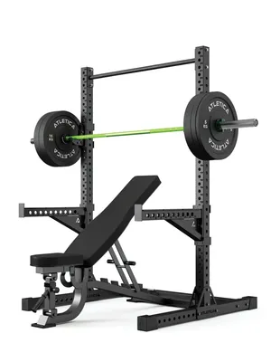 Produktbild von ATLETICA R7 Squat Rack | Storm Set | 203 cm Höhe |  Schrägbank, Hantelstange, 70 kg Bumper Plates, Pull-Up Bar, Spotter Arms, J-Hooks inkl.