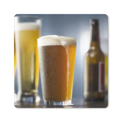 Obrázek produktu pro Podložka pod myš - Různé sklenice na pivo a piva - 20x20cm - Podložka pod myš