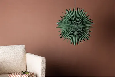 Produktbild von Sälen Weihnachtsstern mit Licht Papier Ø60 cm Pendelleuchte grün.