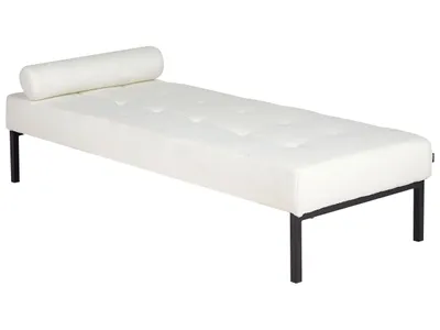 Obrázek produktu pro BELIANI Lenoška bílá buklé kovové nohy s polštářem moderní styl obývací pokoj ložnice