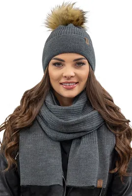 Produktbild von Vivisence damen bommelmütze und schal set warm kopfbedeckung und halsbedeckung an winter und herbst warm dick, wintermütze mit bommel, winterset für frauen, hergestellt in der eu, dunkelgrau, einheits