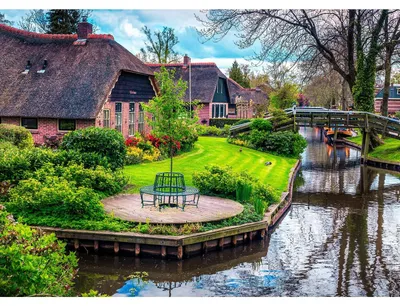 Zdjęcie produktu dla 1000-elementowe puzzle dla dorosłych z motywem Giethoorn
