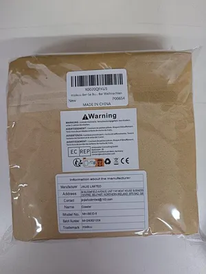 Zdjęcie produktu dla Zestaw 8 podstawek - kolorowe, wykonane z akrylu - wodoodporne - świecące, idealne na imprezy