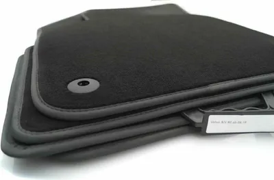 Produktbild von Fußmatten Volvo S60 / V60 (alle ab 2018) Velours Autoteppich Set Matte Original Qualität 4-teilig Schwarz