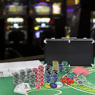 Produktbild von YZNAHRE Pokerkoffer Set 500 Chips Pokerset Poker Set inkl. 500 Chips, 2X Pokerdecks, 3X Dealer Button, 5X Würfeln mit Aluminium Koffer, Schwarz