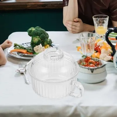 Produktbild von Suppenschüssel aus hitzebeständigem Glas mit Deckel und Griff für den täglichen Gebrauch