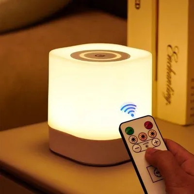 Obrázok produktu pre Stolná lampa Touch – dobíjateľná, s reguláciou jasu, 3 farby, prenosná, do detskej izby, obývačky, na kempovanie, s batériou 2600 mAh