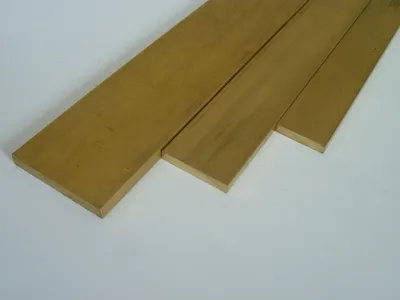 Produktbild von B&T Metall Messing Flach | Flachstange, massiv | Maße HxB: 5 x 30 mm | 6 Stück Länge á ca. 49 cm