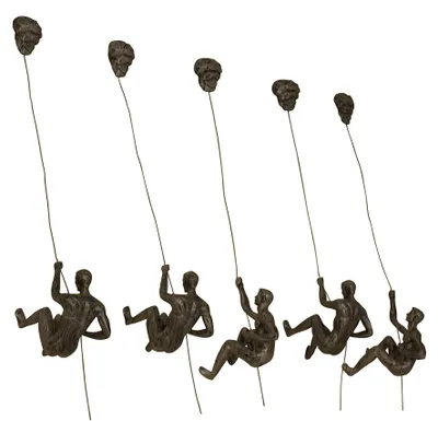 5 bronzefarbene Kletterfiguren, Wandskulpturen, 19 cm, Polyresin