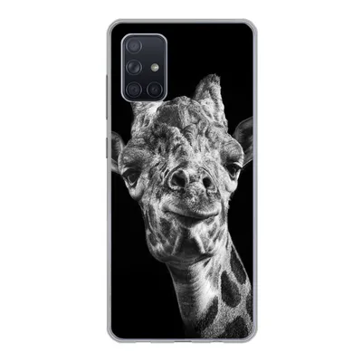 Produktbild von MuchoWow® Handyhülle Schutzhülle Hülle für Samsung Galaxy A51 5G Giraffe vor schwarzem Hintergrund in schwarz und weiß Silikon Softcase Handy Hülle - Abbildung