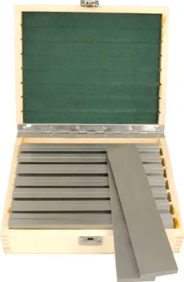 Produktbild von ELMAG Parallel-Unterlegplatten-Satz 16-tlg., 200x8 mm