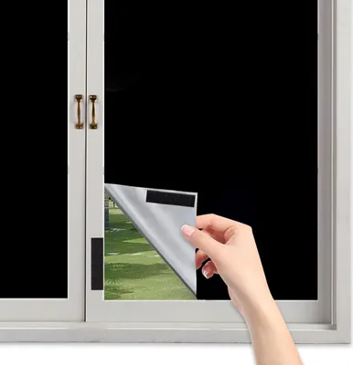 Produktbild von Innen Fenster Verdunkelung 100%, 145x200cm Sonnenschutz Verdunklungsfolie, Schwarz Verdunklungsstoff Rollo für Dachfenster Hitzeschutz ohne Bohren