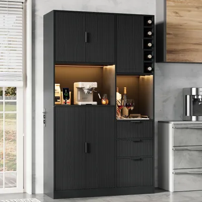 Immagine prodotto di Merax: mobile da cucina in stile rustico con cassetti e ripiani regolabili, credenza con luci a LED e prese elettriche, credenza con ganci in acciaio inossidabile, nero