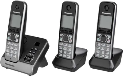 Produktbild von Panasonic KX-TG6723GB - Telefon bezprzewodowy - Automatyczna sekretarka z identyfikatorem dzwoniącego - DECT - Czarny + 2 dodatkowe słuchawki