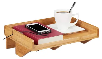 Obrázok produktu pre TRANKIELO® - Mini nočný stolík z bambusu – úsporný dizajn s otvorom na káble – rozmery 33x24 cm