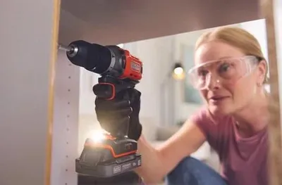 Immagine prodotto di Black & Decker Wiertarko-wkrtarka 18V BCD383D2TA BLACK+DECKER