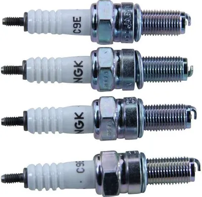 Image de Bougie d'allumage NGK C9E, 7499, 4 pièces