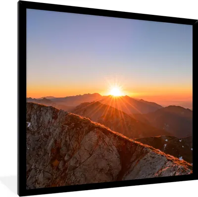 Produktbild von MuchoWow® Gerahmtes Poster Berg - Landschaft - Sonne 40x40 cm - Poster mit Schwarzem Bilderrahmen Wandposter Rahmen Foto Bilder - Mit Rahmen - Wanddekoration Schlafzimmer