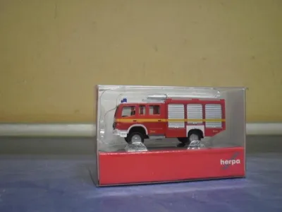 Produktbild von Herpa 1:160 MB Atego \'10 HLF 20 Feuerwehr dekoriert 066747