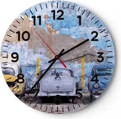 Produktbild von Wanduhr - Rund - Glasuhr - Havanna Oldtimer Autos - 30x30cm - Schleichendes Uhrwerk - Lautlos - zum Aufhängen bereit - Dekoration Modern - Wanddekoration aus Glas - C4AR30x30-4376