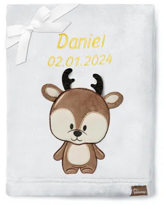 Produktbild von Be Mammy Babydecke mit 3D Applikation bestickt mit Name und Geburtsdatum 76 x 102 cm BE20-280 (Hellgrau – Hirsch, 76 x 102 cm)