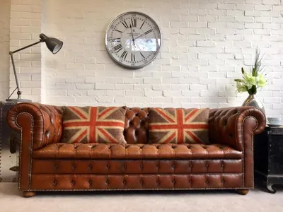 Immagine prodotto di Divano Chesterfield di design  imbottito, in pelle e tessuto, a 3 posti  105